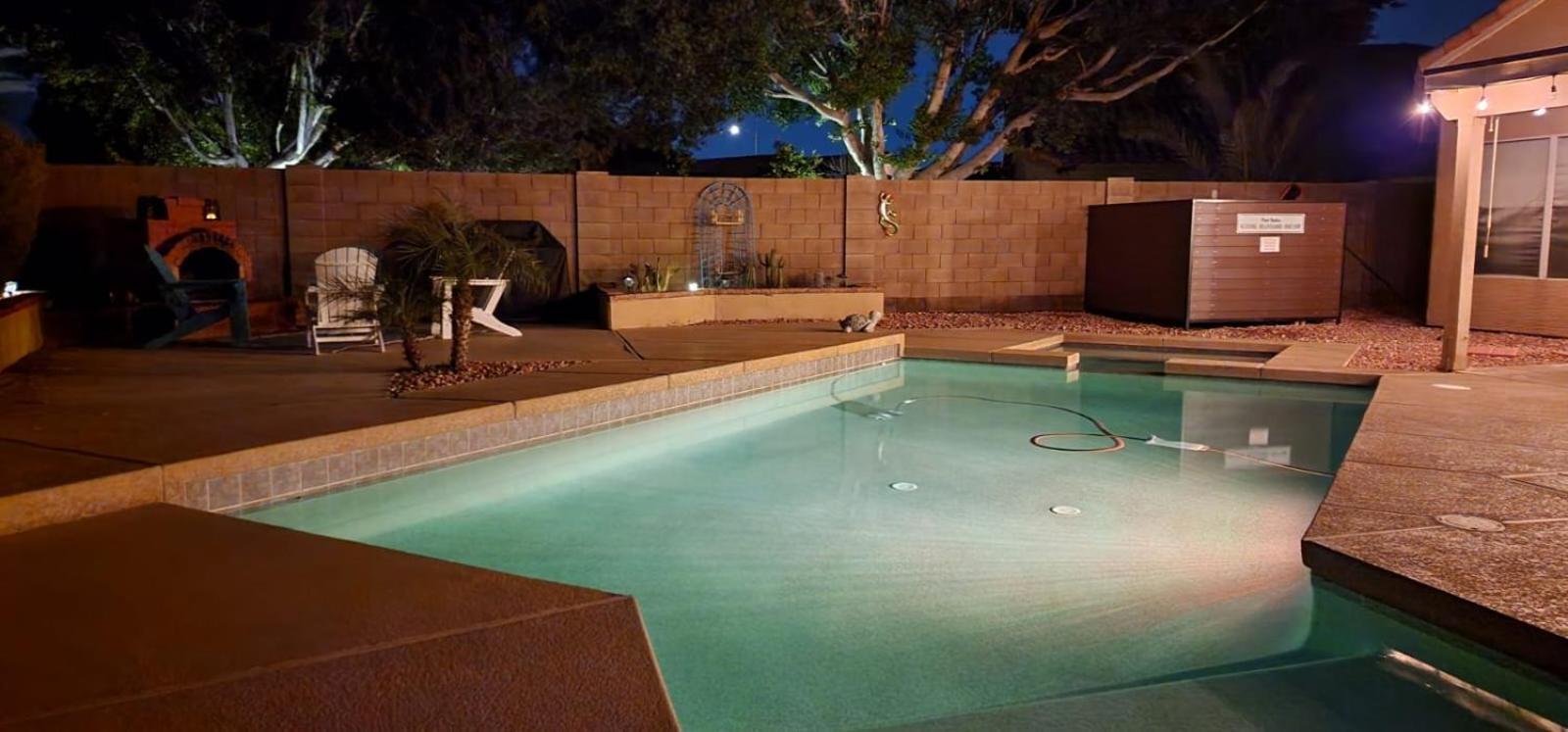 Private Paradise With Pool Heater, Spa, Billiards Avondale Eksteriør bilde